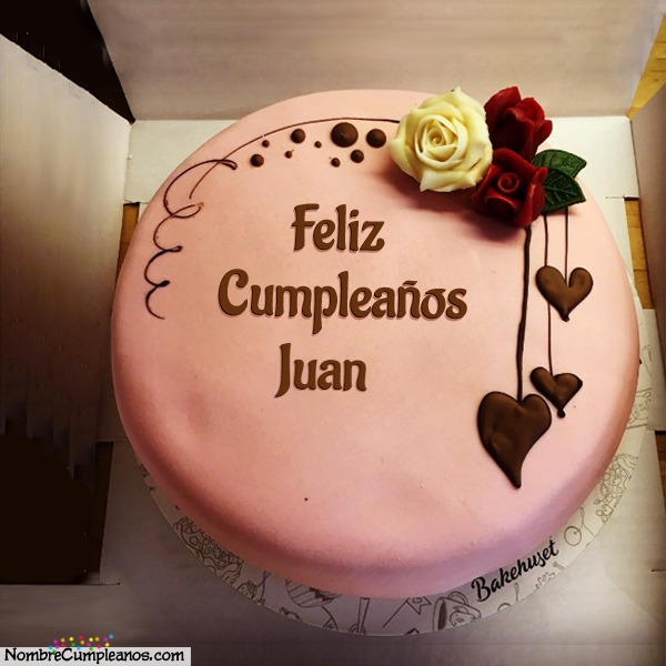 Imagen de una tarta de cumpleaños con el nombre Juan