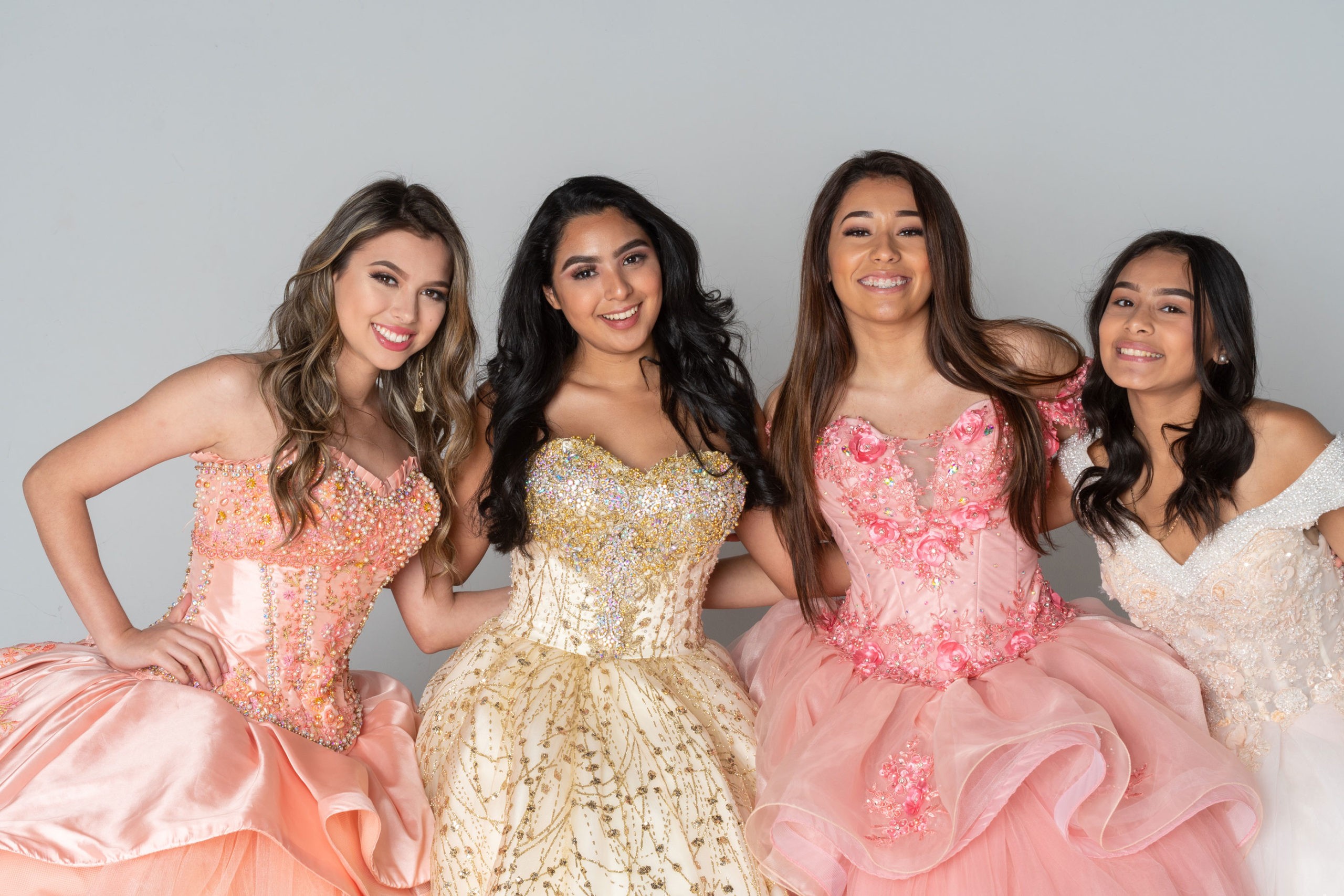 Stylish accessories for your perfect quinceañera outfit